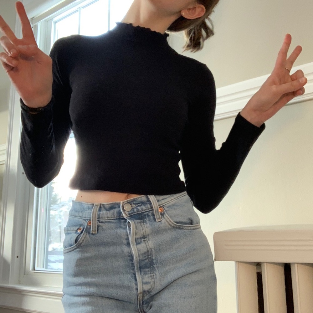 Brandy Melville Turtleneck